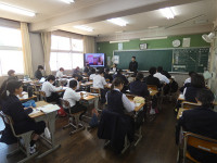s-02