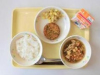給食